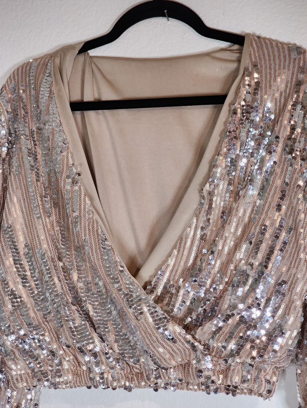 Rose Gold Silver Sequin Wrap Crop Top. Size Small - Picture 2 of 4